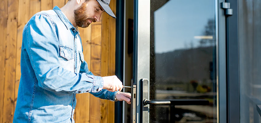 Frameless Glass Storefront Door Locks Replacement in Encinitas, CA
