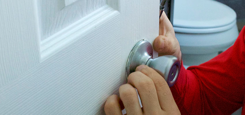 Vintage Door Knob Replacement in Encinitas, CA